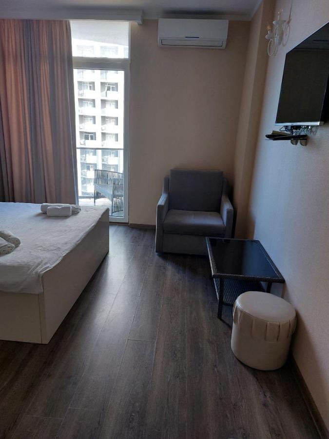 City Centre Apartment Batumi Ngoại thất bức ảnh